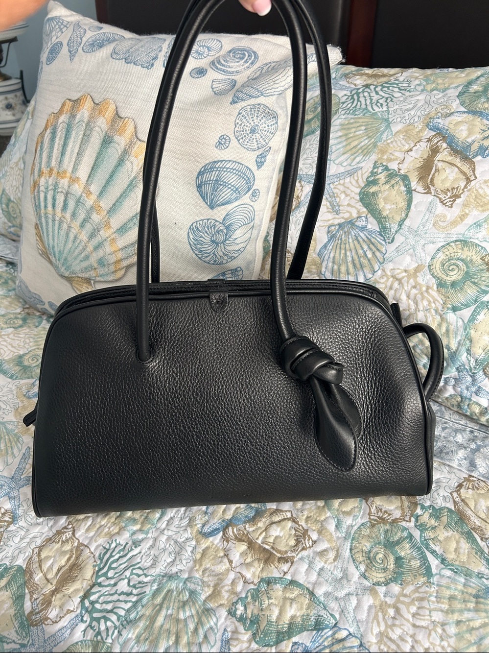 Jacquemus Le Turismo Black pebble Leather Shoulder Bag